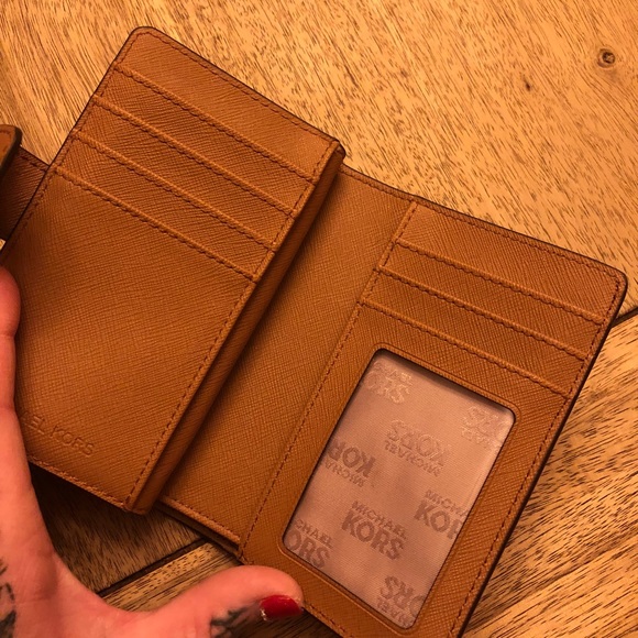 Michael Kors Cardholder Wallet - Picture 5 of 7